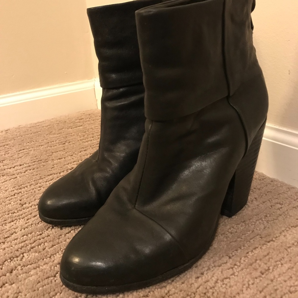 Rag & Bone Women's Black leather Booties size 8.5